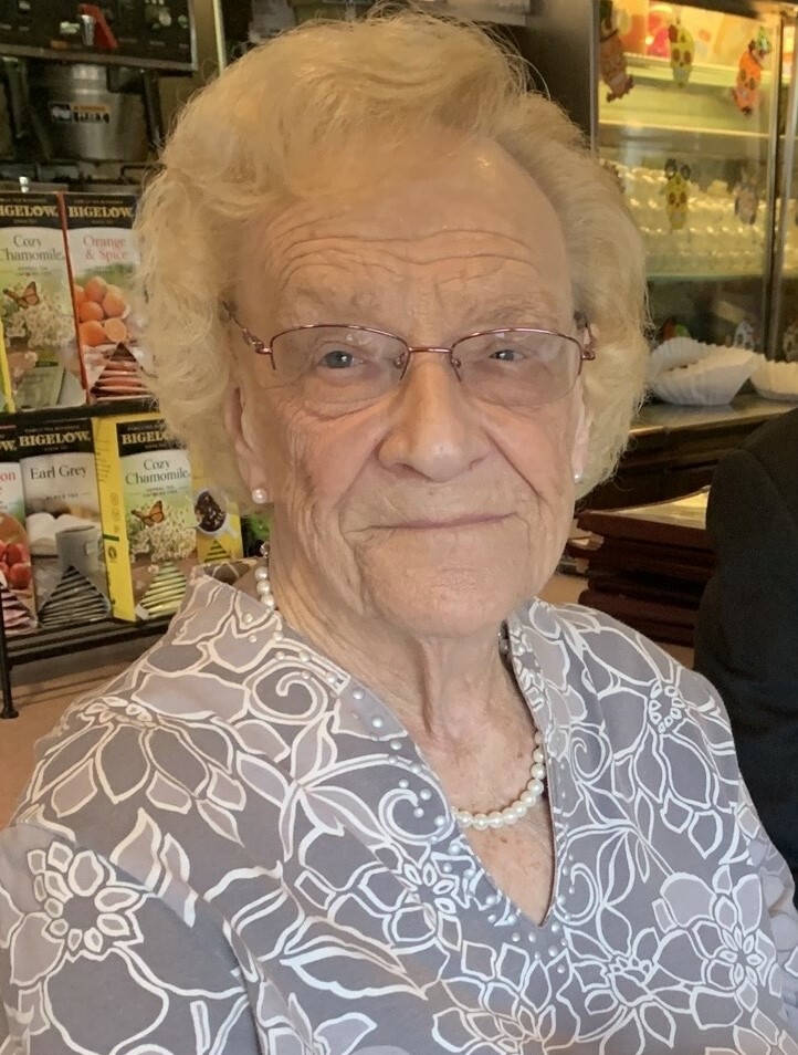 Georgine Laura  Bartlett